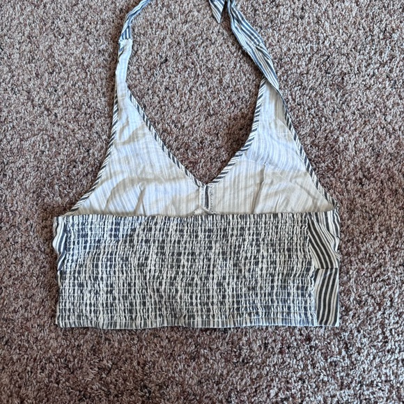 American Eagle Halter Top - Picture 3 of 4